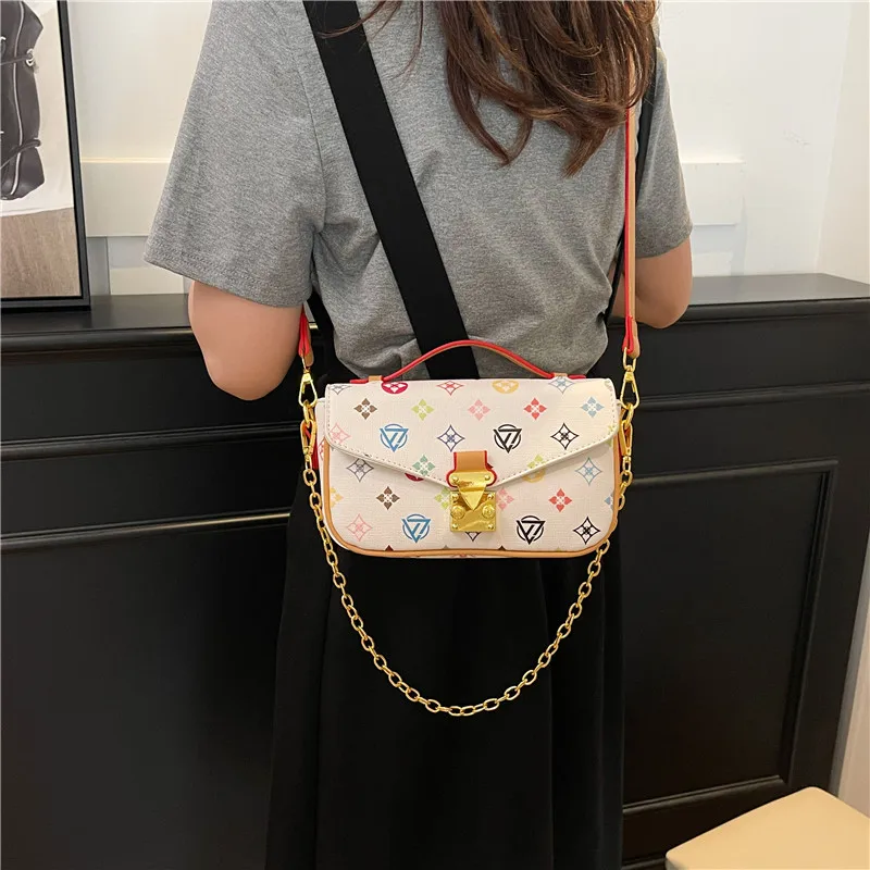 Luxury Lifestyle City - Borsa a Tracolla Elegante in Pelle