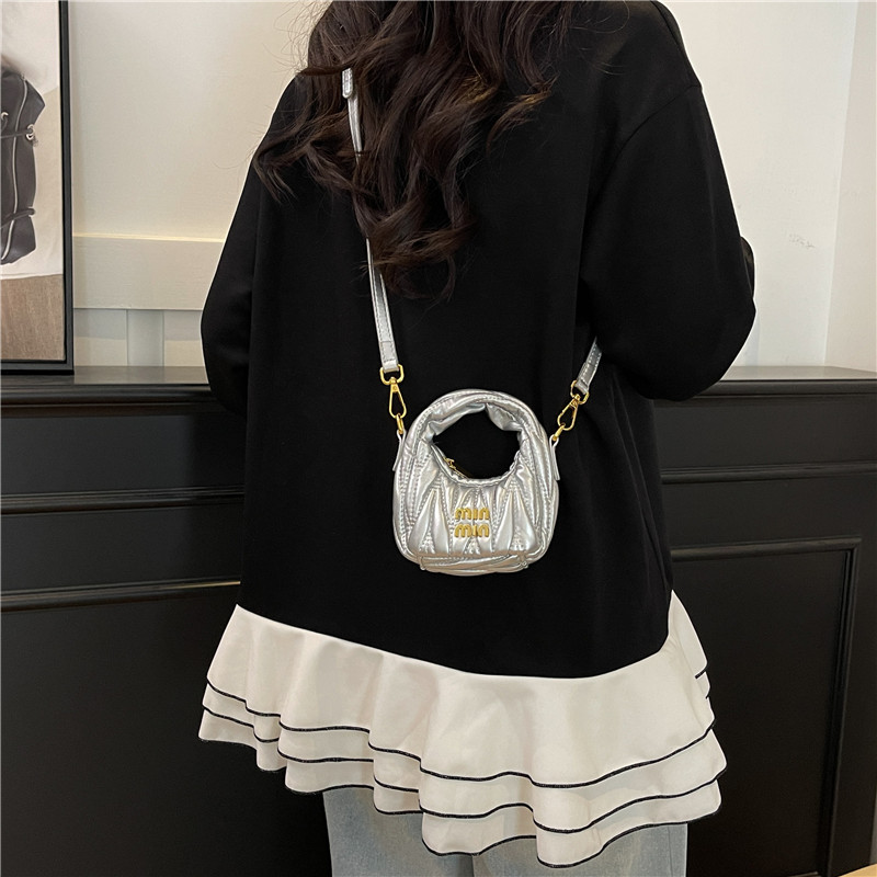 Borsa a tracolla elegante in p - Luxury Lifestyle City recensione e prezzo