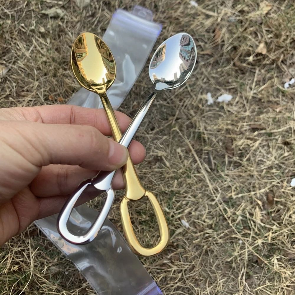 Posate in acciaio inossidabile - Gold Cutlery Flatware recensione e prezzo