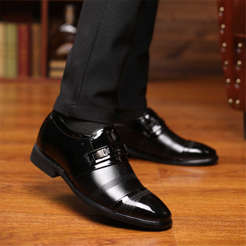 Scarpe Sportive Colorate con T - Luxury Lifestyle Design recensione e prezzo