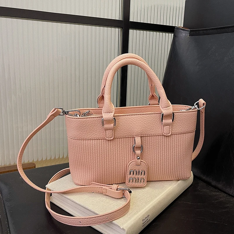 Borsa tote di lusso in pelle d - Luxury Lifestyle City recensione e prezzo